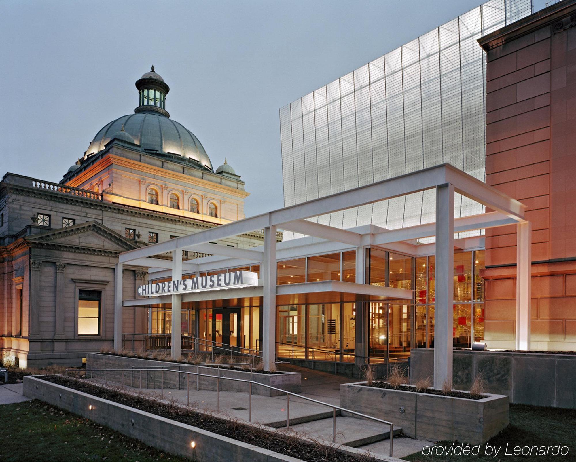 Sonesta Simply Pittsburgh Airport Hotel