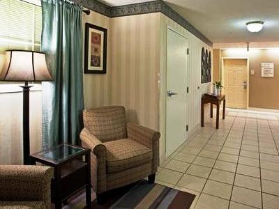 Sonesta Simply Pittsburgh Airport Hotel 3*